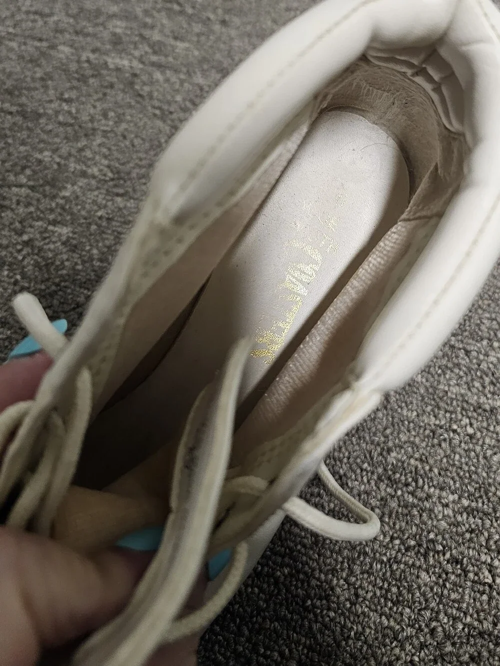 Women's Vintage White Lace-Up Leather Boots